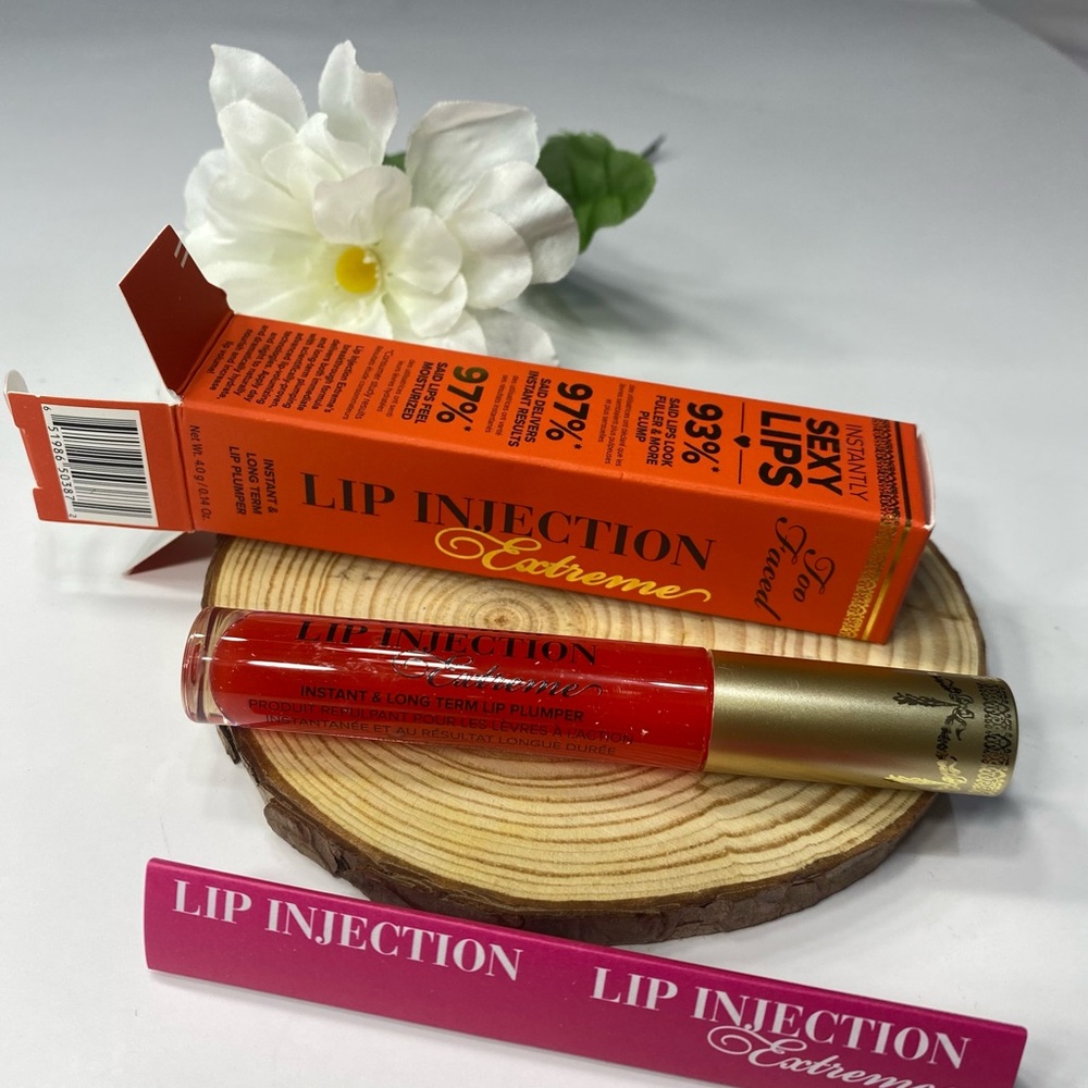 Too Faced Lip Injection Extreme Lip Plumper - Red